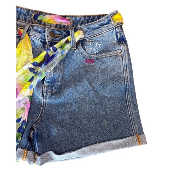 Sample One Of A Kind Embroidered Denim Shorts Grommet Scarf Belt 14” Waist New - Picture 6 of 10